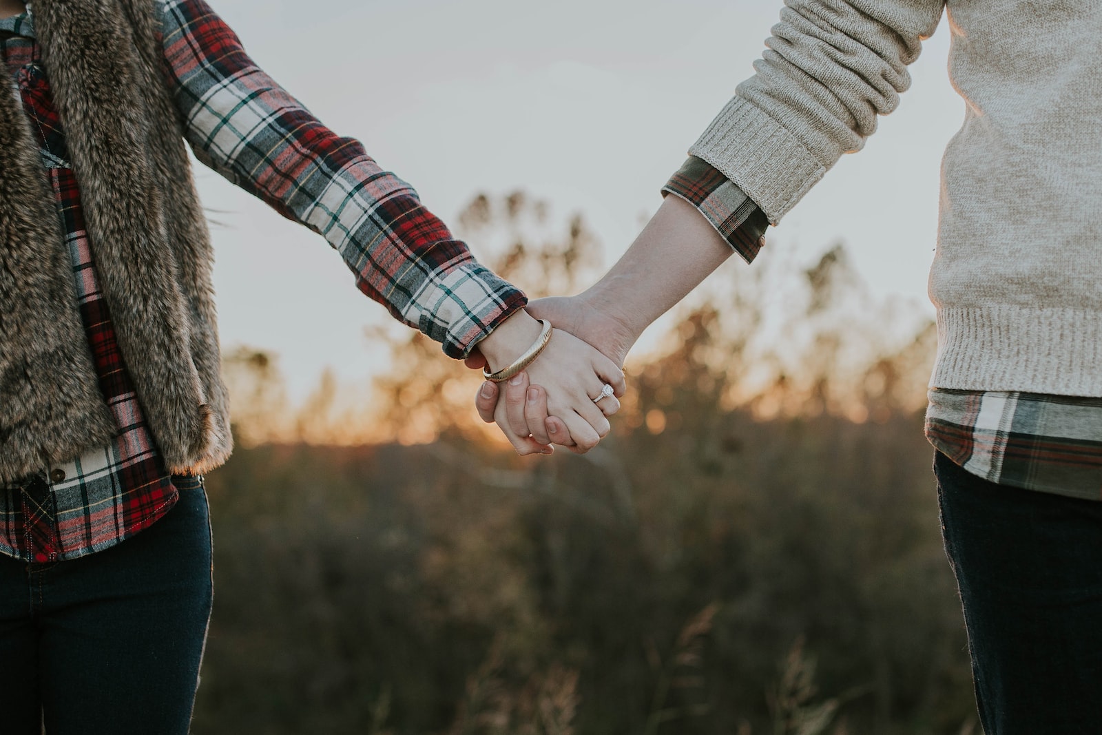 Valentine's Day photoshoot ideas to cheer your soulmate